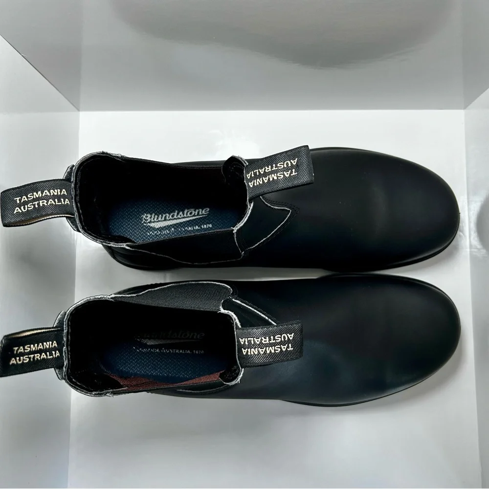 ✨SOLD✨Blundstone Men's Black Leather Classic Casual Boots, Excellent New Co - Picture 4 of 8